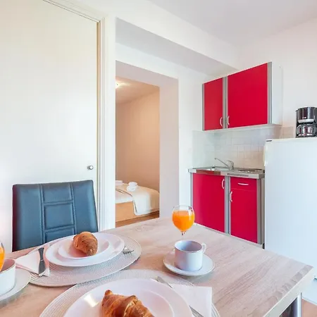 5666b Apartment Nin